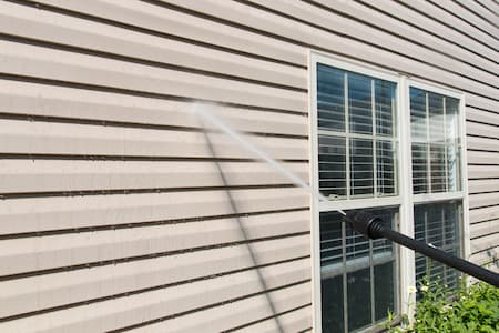 The Importance of Soft Washing for Your Home’s Siding Protection